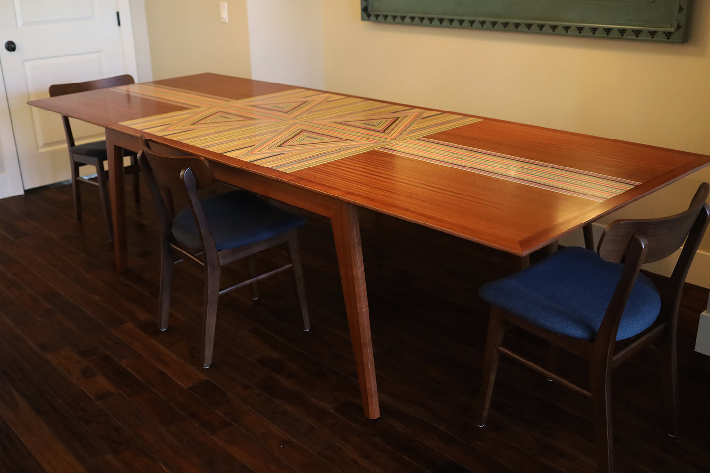 ‘XXYY' DINING TABLE