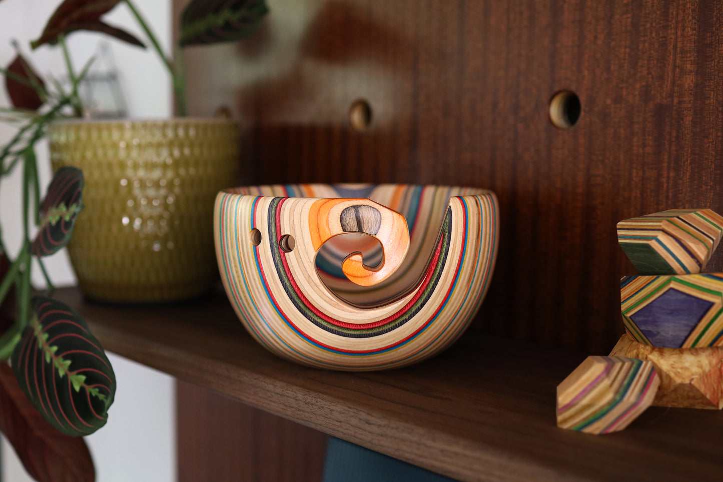 SKATEBOARD KNITTING BOWL #1