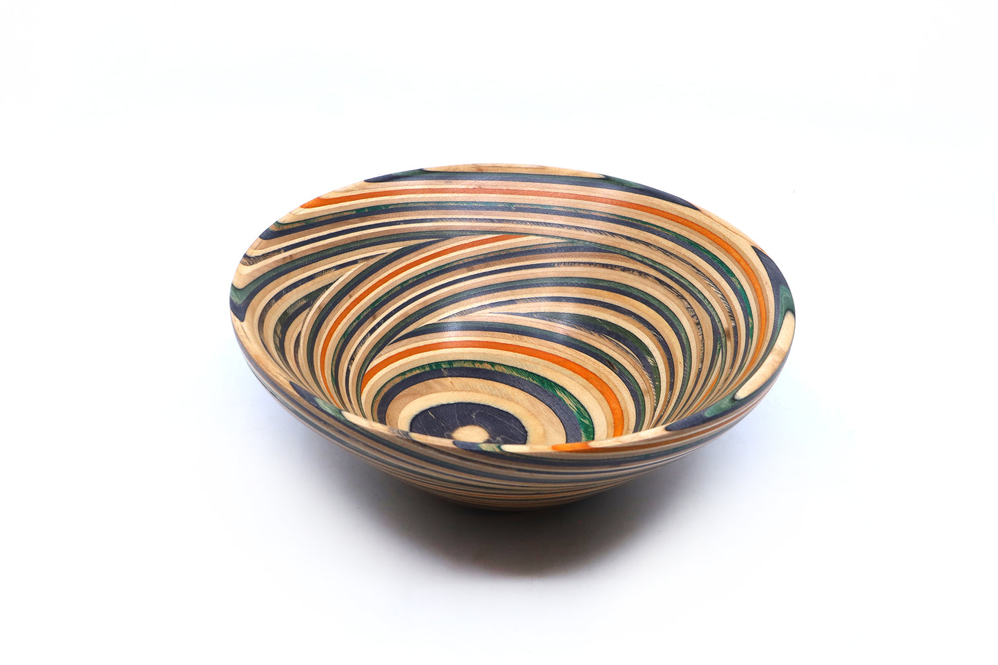 'WAVE' SKATEBOARD BOWL
