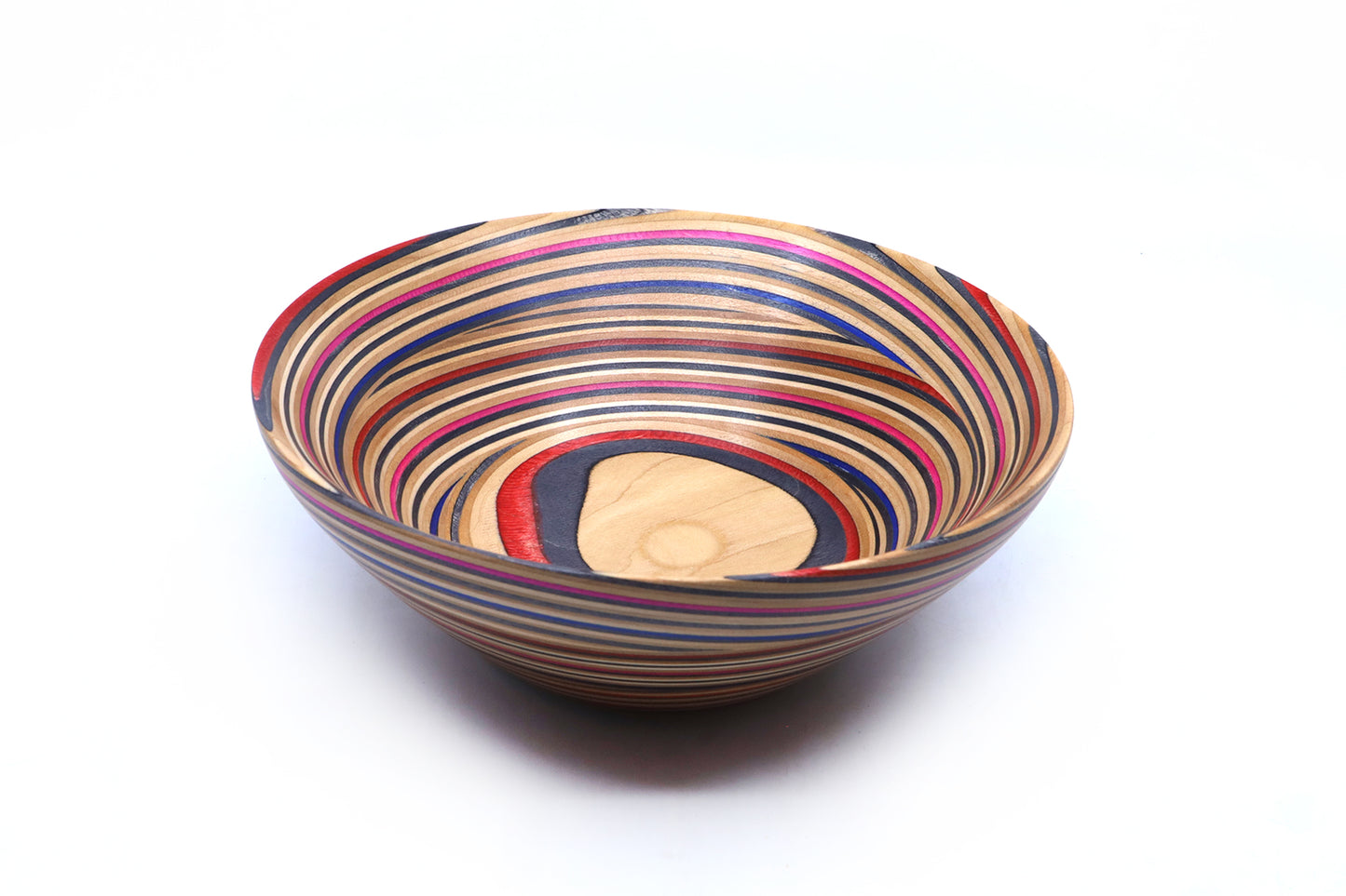 'WAVE' SKATEBOARD BOWL