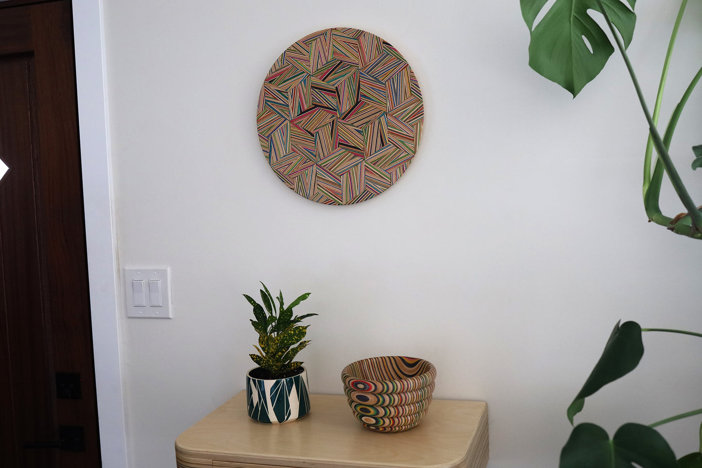 CIRCULAR GEOMETRIC WALL ART