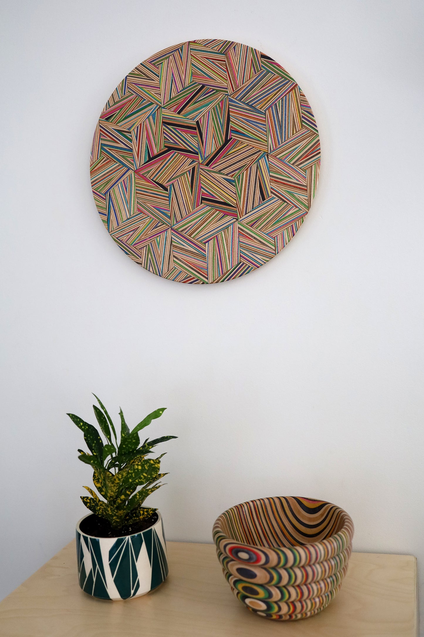 CIRCULAR GEOMETRIC WALL ART