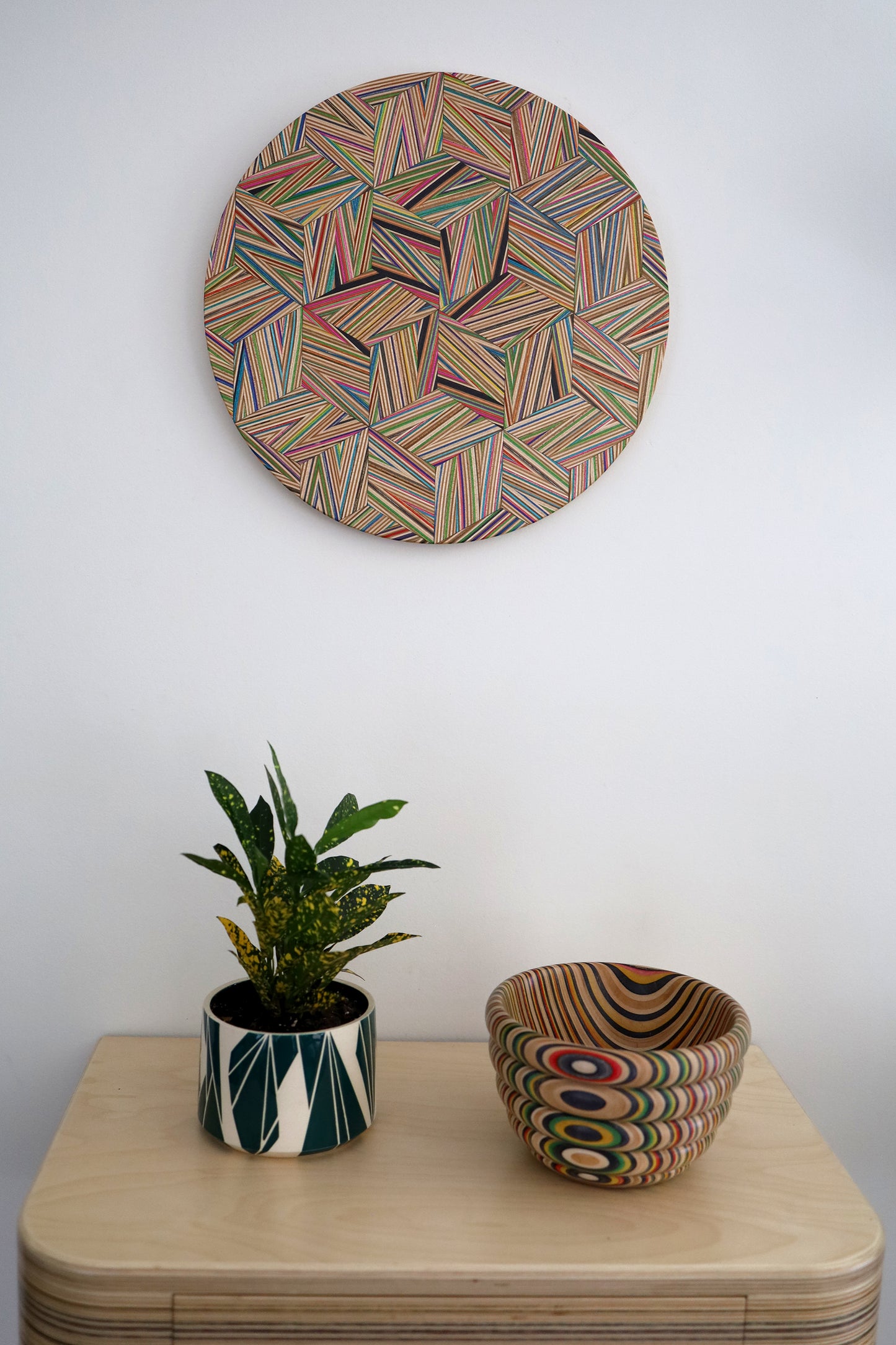 CIRCULAR GEOMETRIC WALL ART