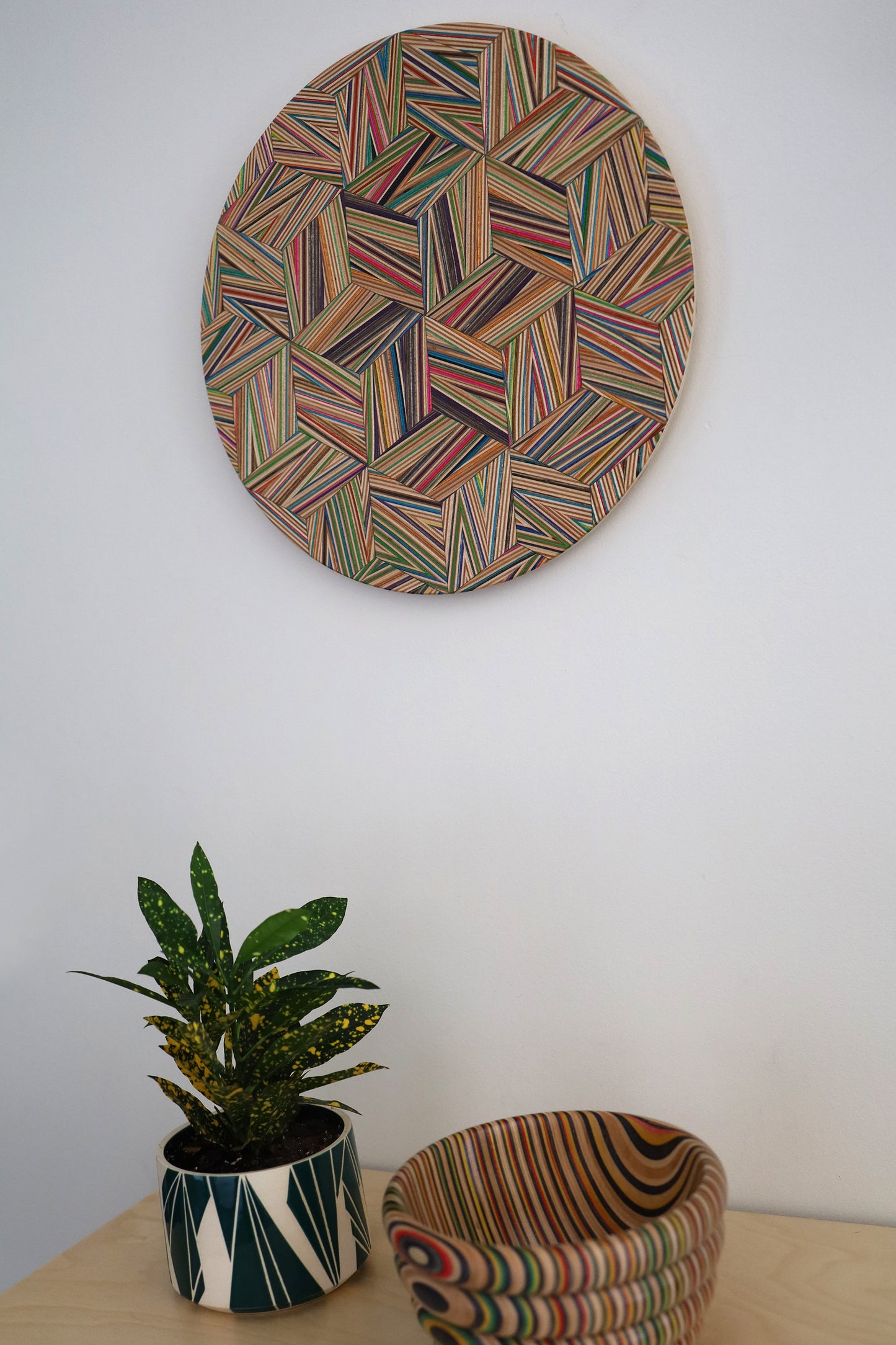 CIRCULAR GEOMETRIC WALL ART