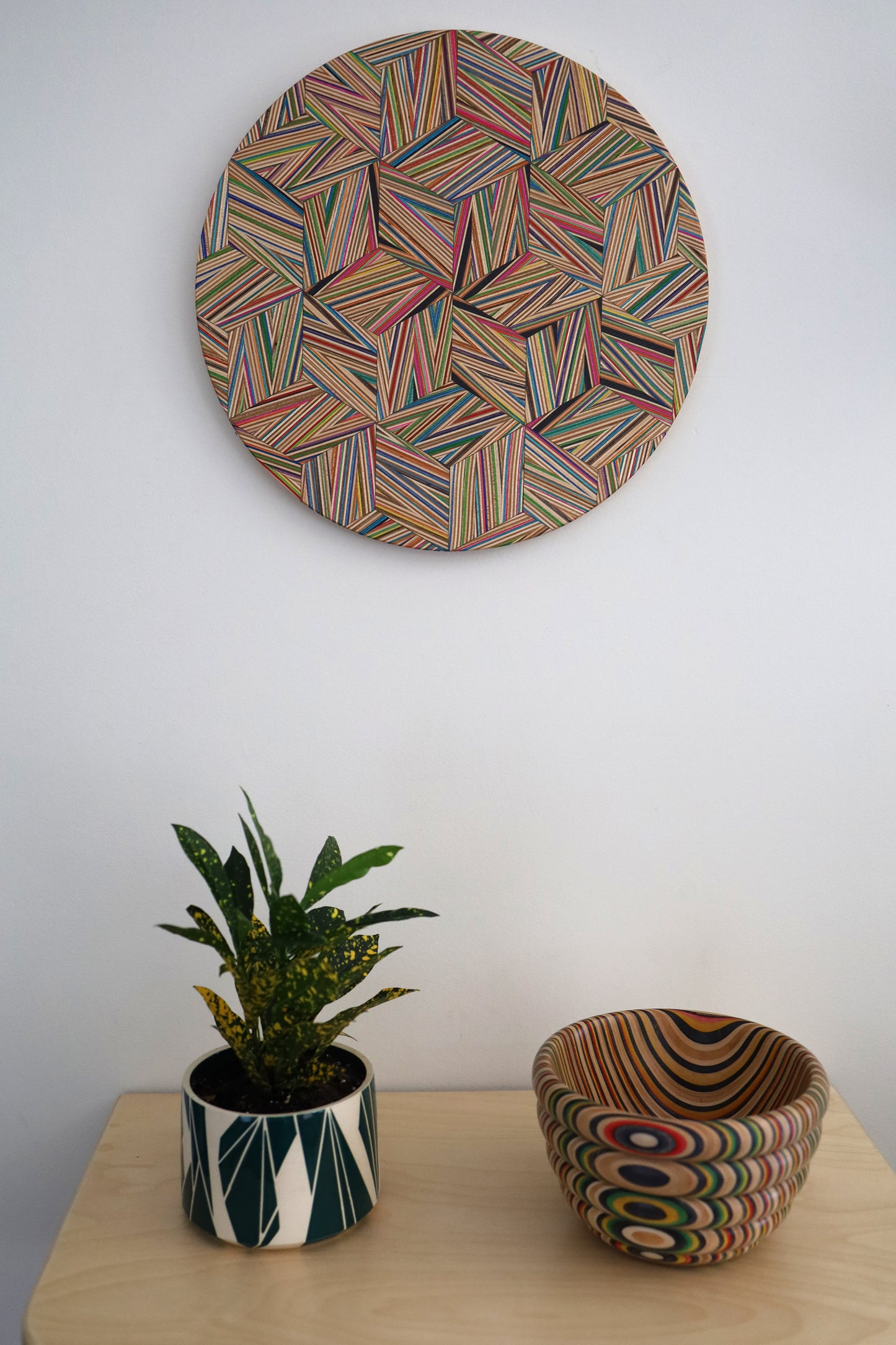 CIRCULAR GEOMETRIC WALL ART