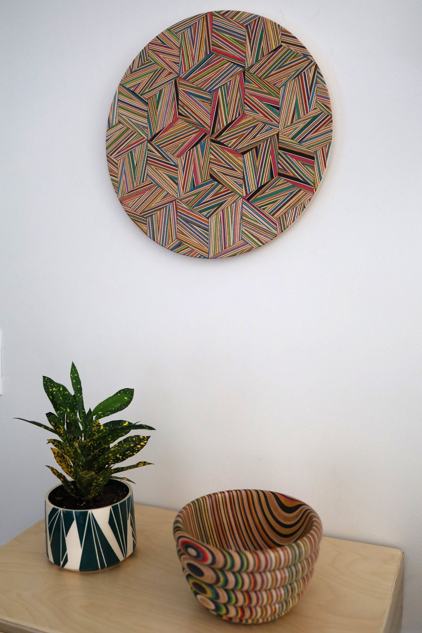 CIRCULAR GEOMETRIC WALL ART