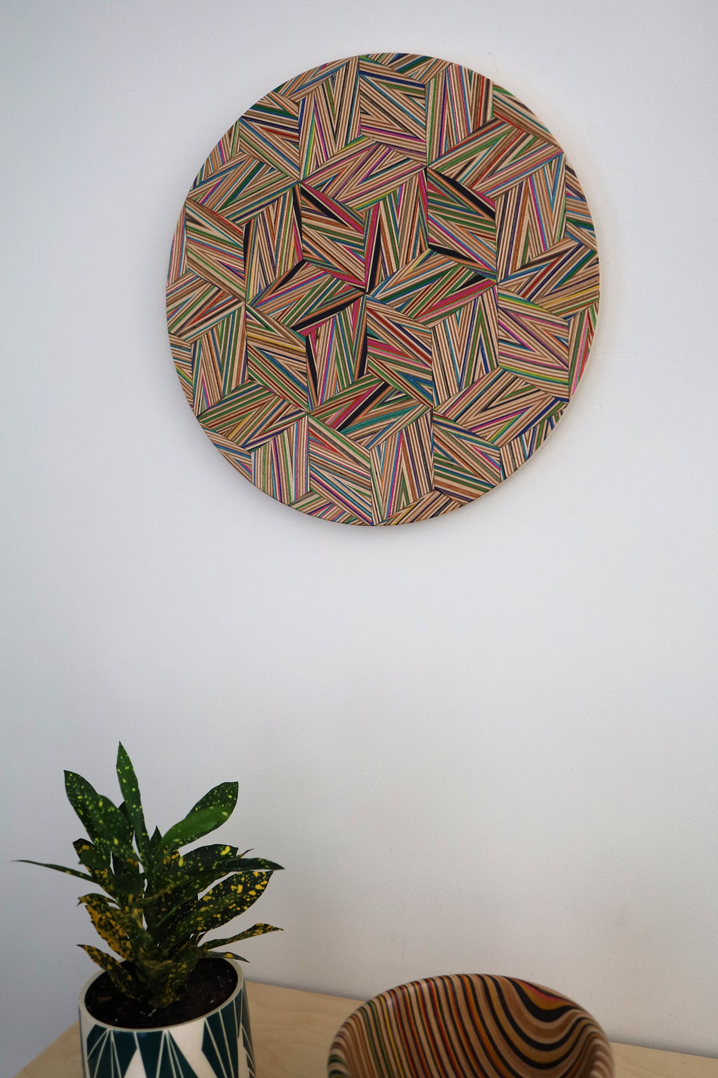 CIRCULAR GEOMETRIC WALL ART
