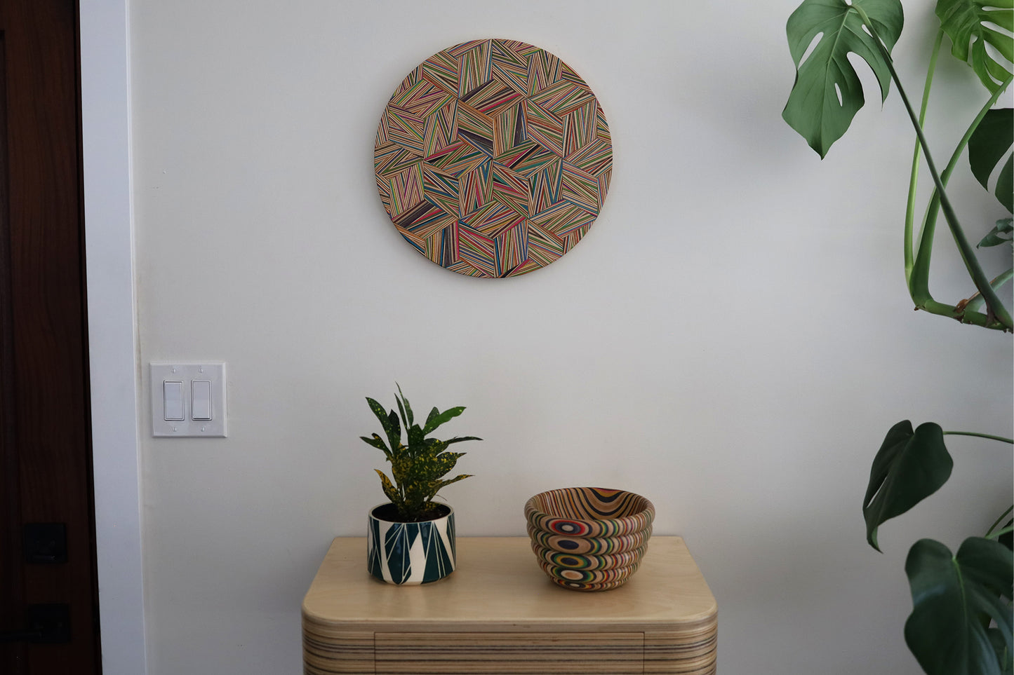 CIRCULAR GEOMETRIC WALL ART