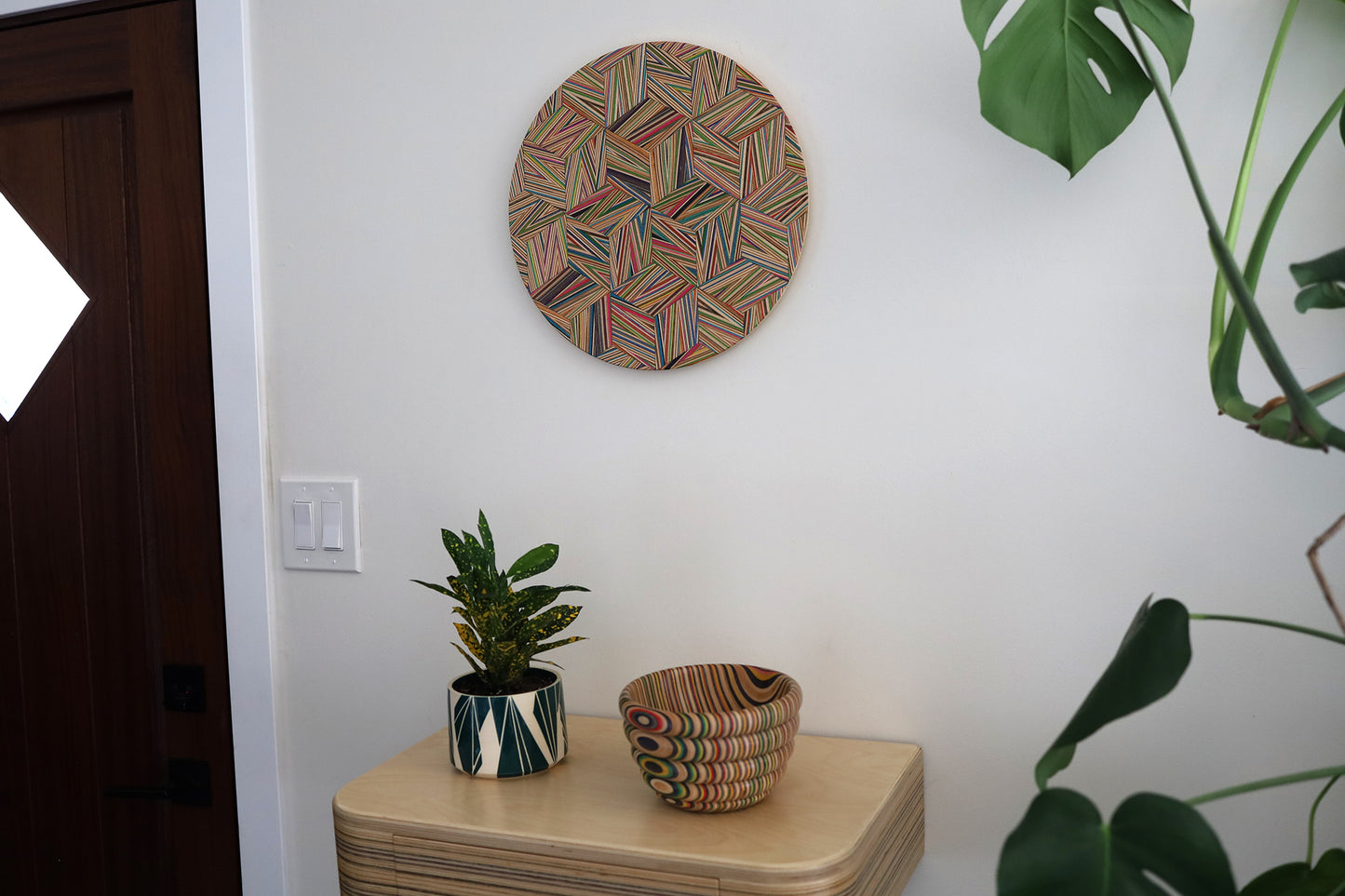 CIRCULAR GEOMETRIC WALL ART