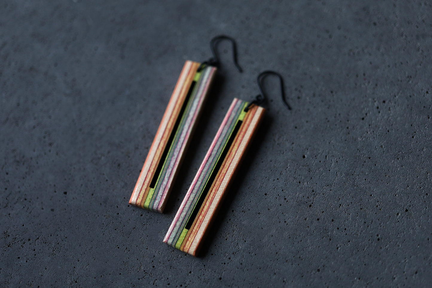 BAR DANGLE EARRINGS