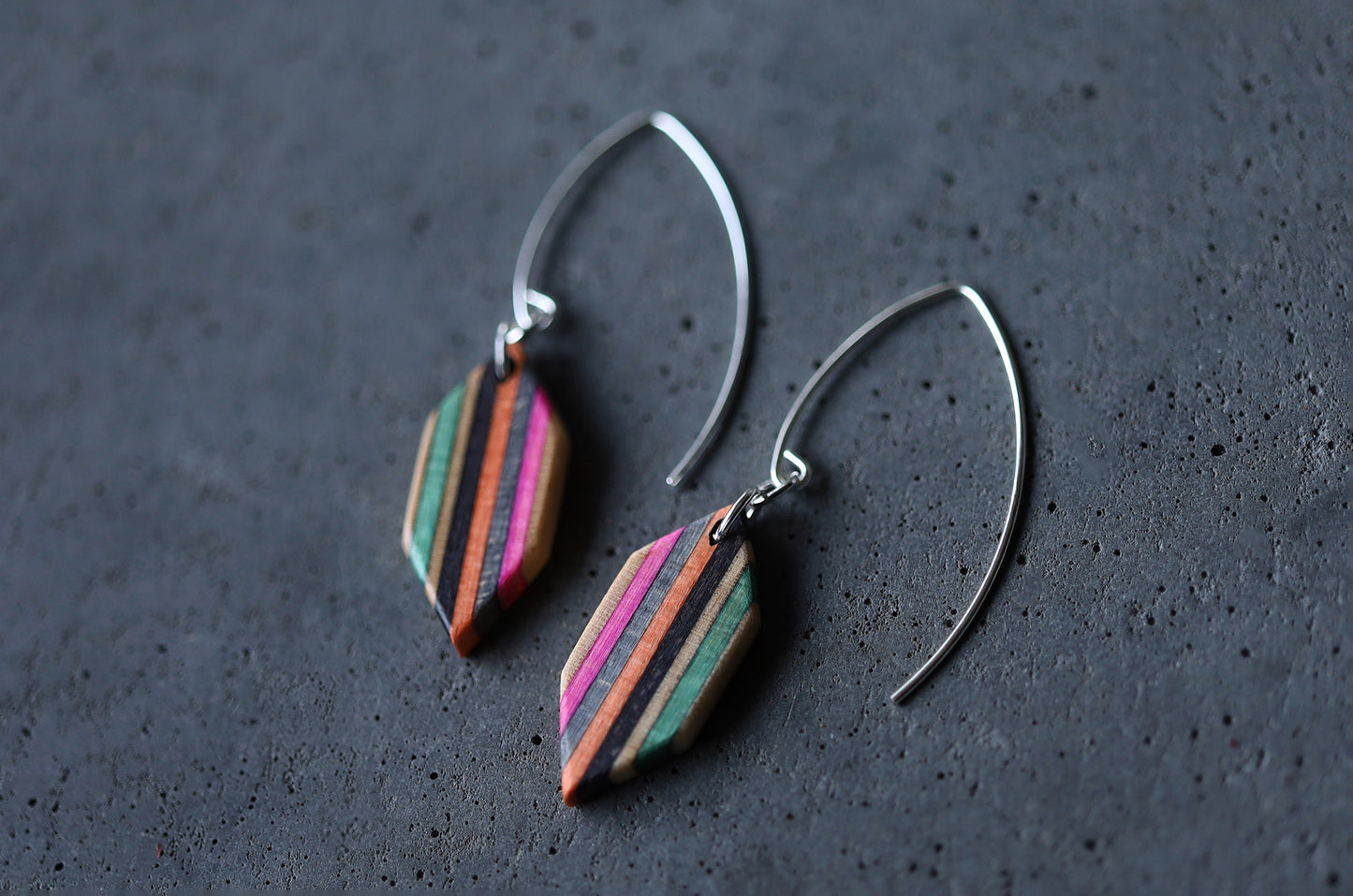 HEXALONG DANGLE EARRINGS