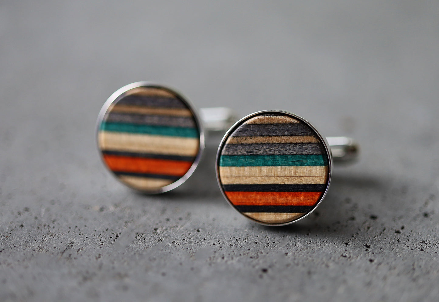 SKATEBOARD CUFFLINKS