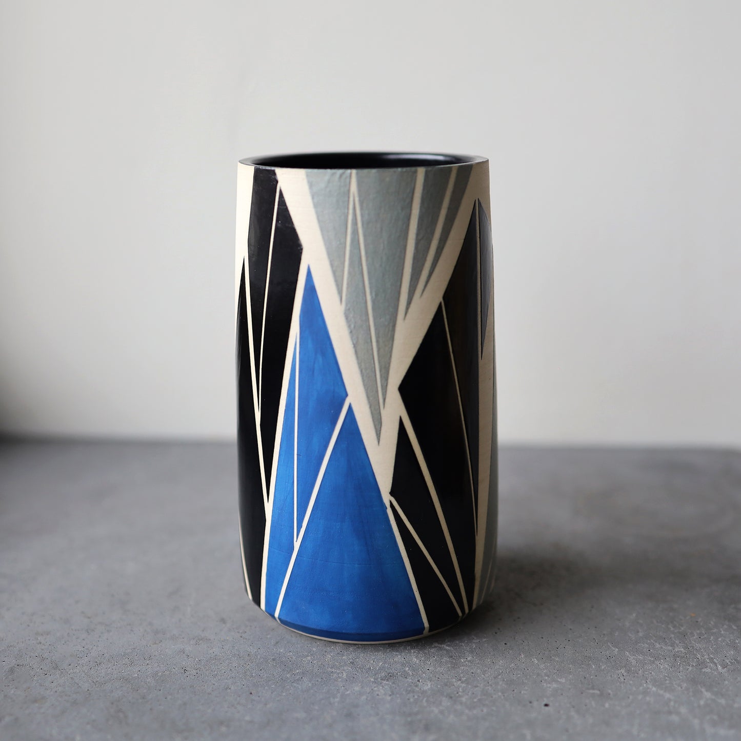 CERAMIC VASE #L