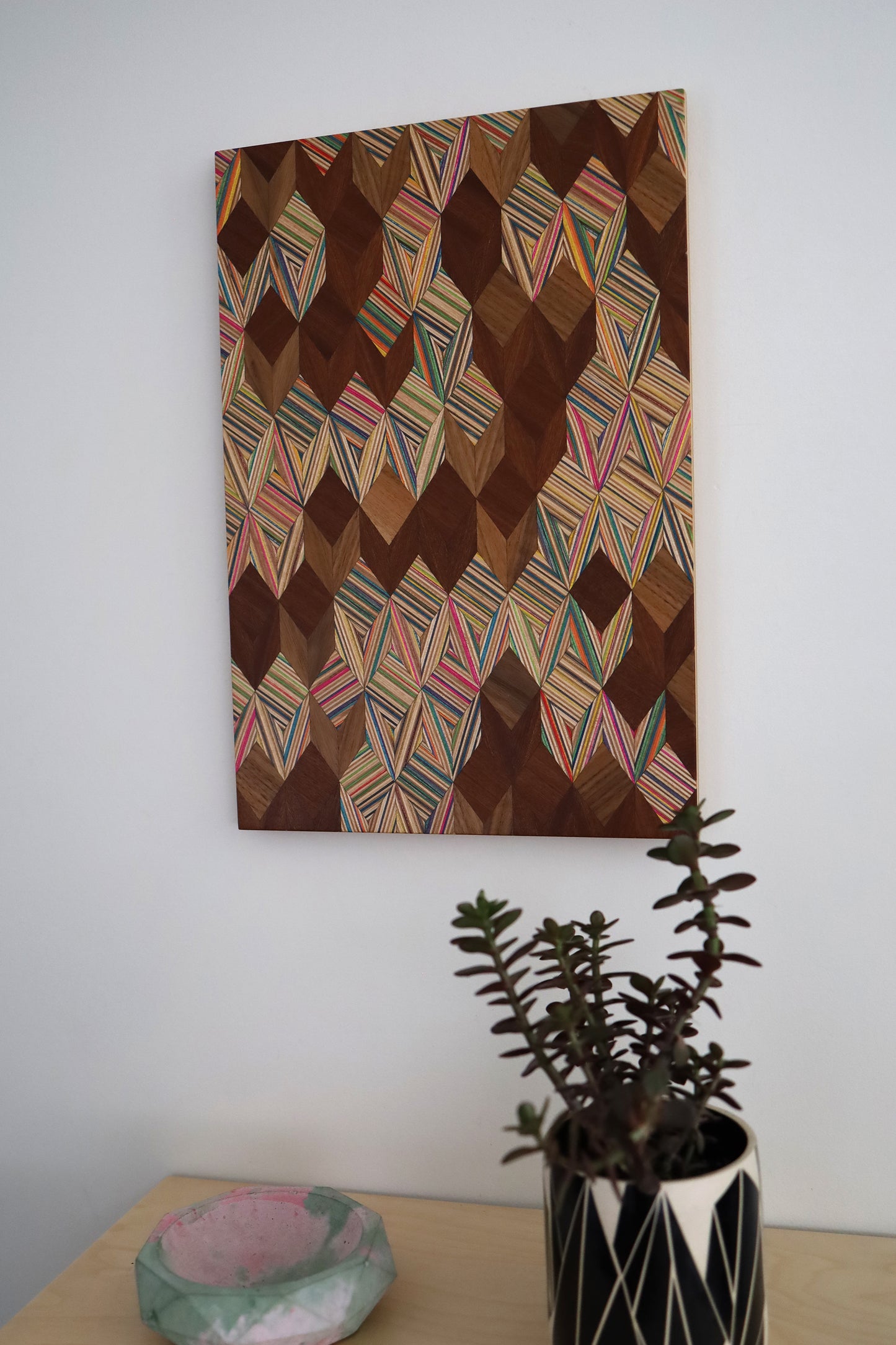GEOMETRIC WALL ART