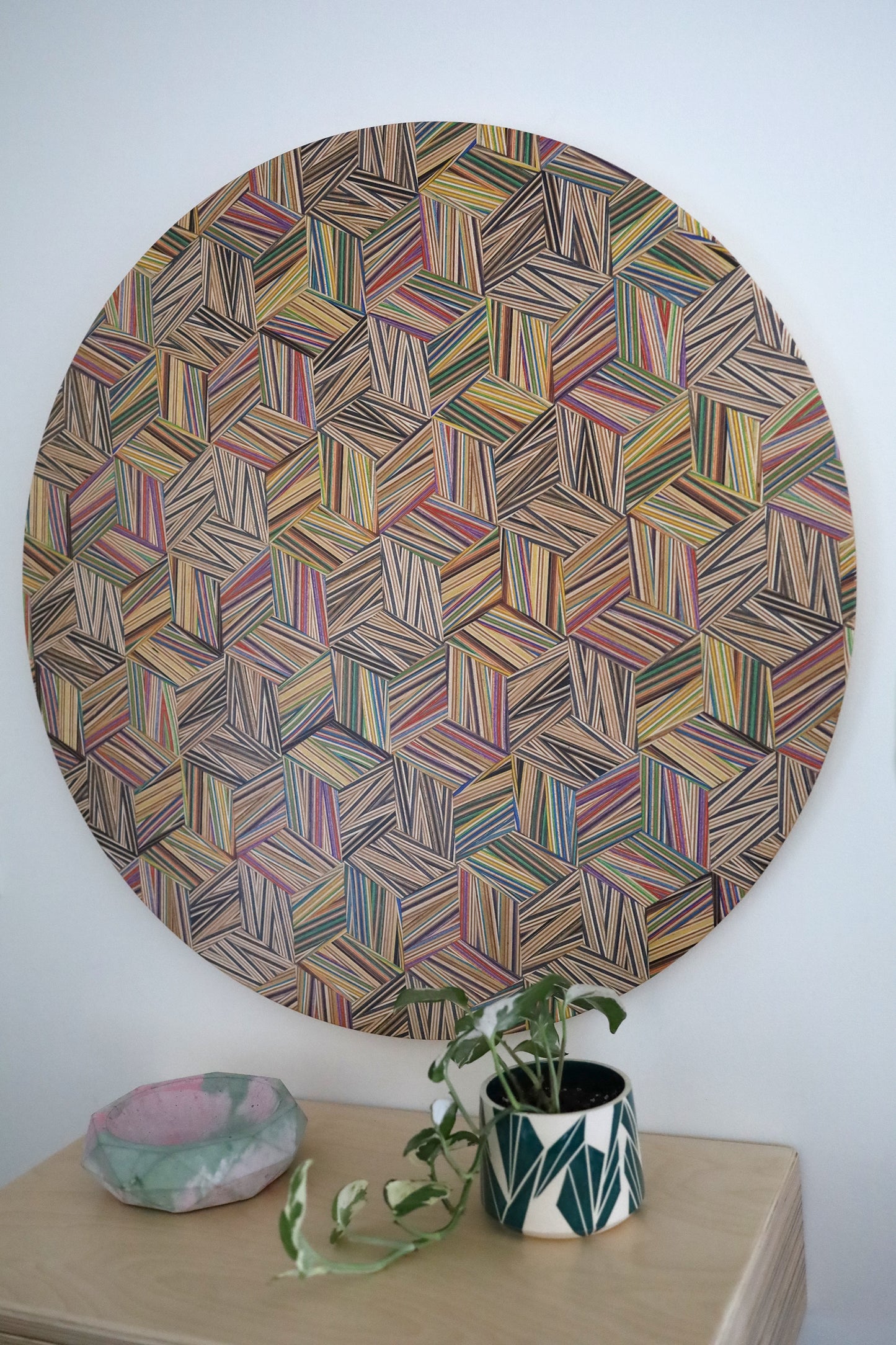 ZIGZAG CIRCULAR WALL ART