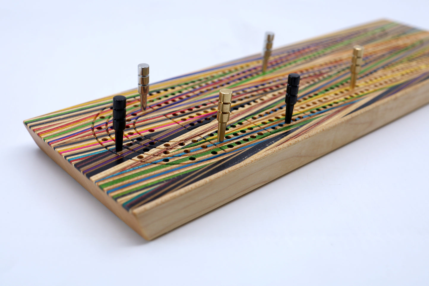 ZIGZAG SKATEBOARD CRIBBAGE BOARD