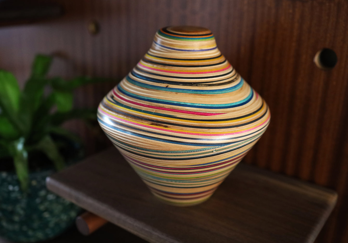SKATEBOARD KEEPSAKE VESSEL