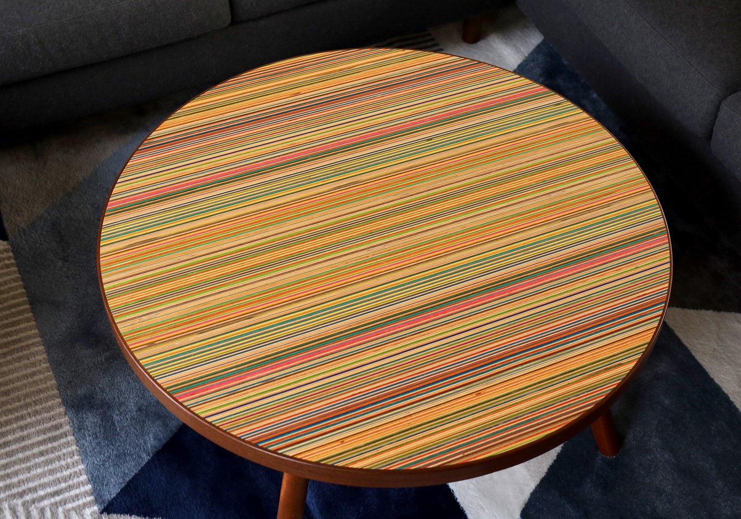 ‘XY’ ROUND COFFEE TABLE