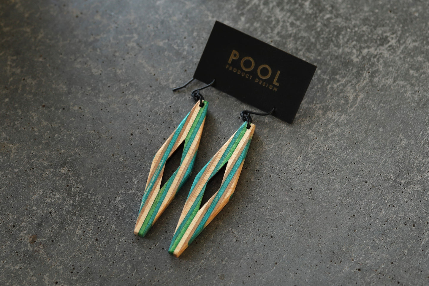 RHOMBUS DANGLE EARRINGS
