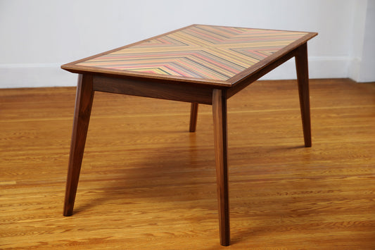 'XY' DINING TABLE