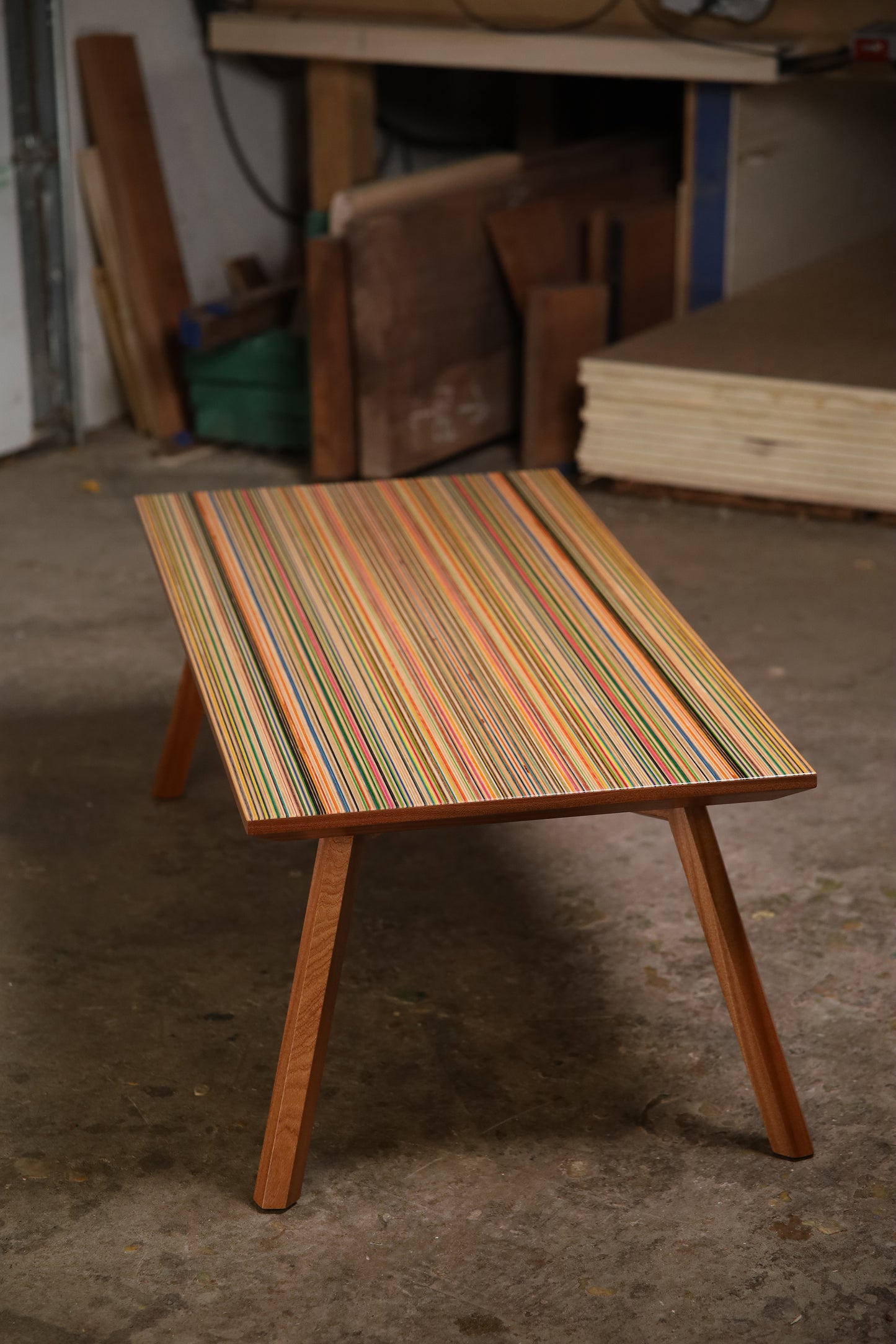 'XY' COFFEE TABLE