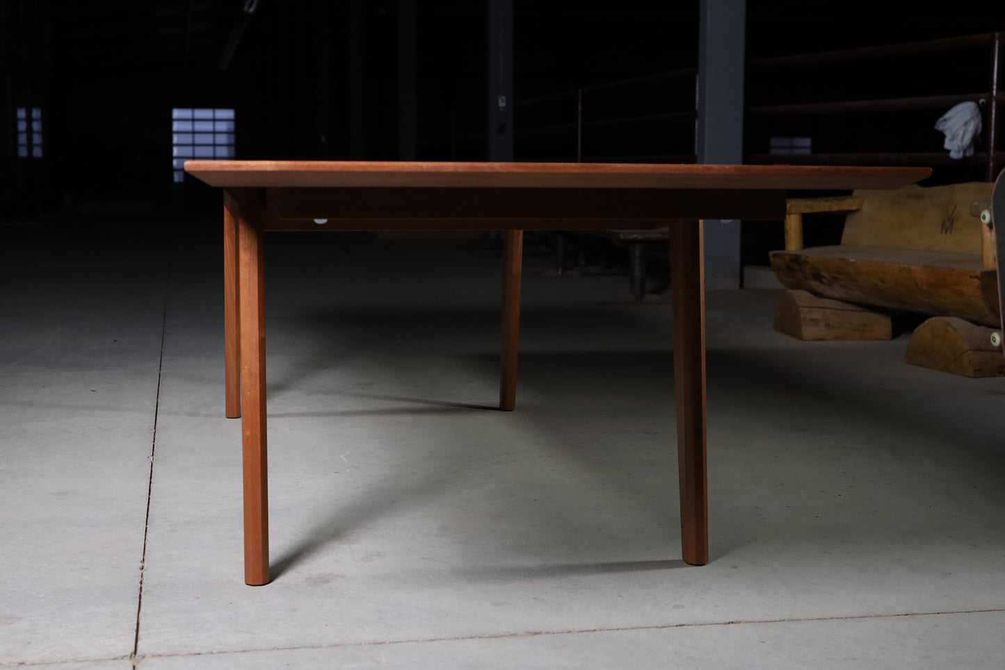 ‘XXYY' DINING TABLE
