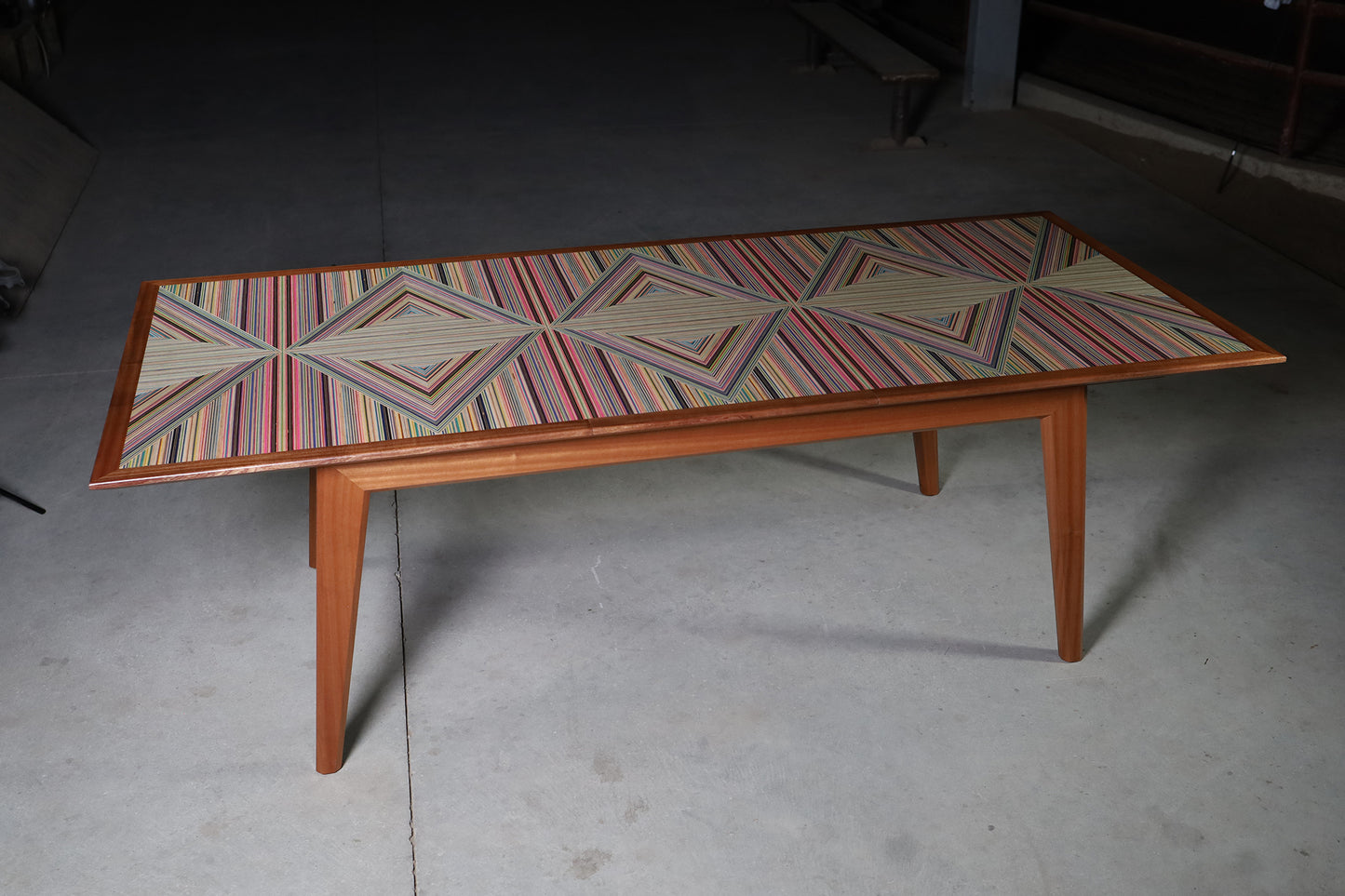 ‘XXYY' DINING TABLE