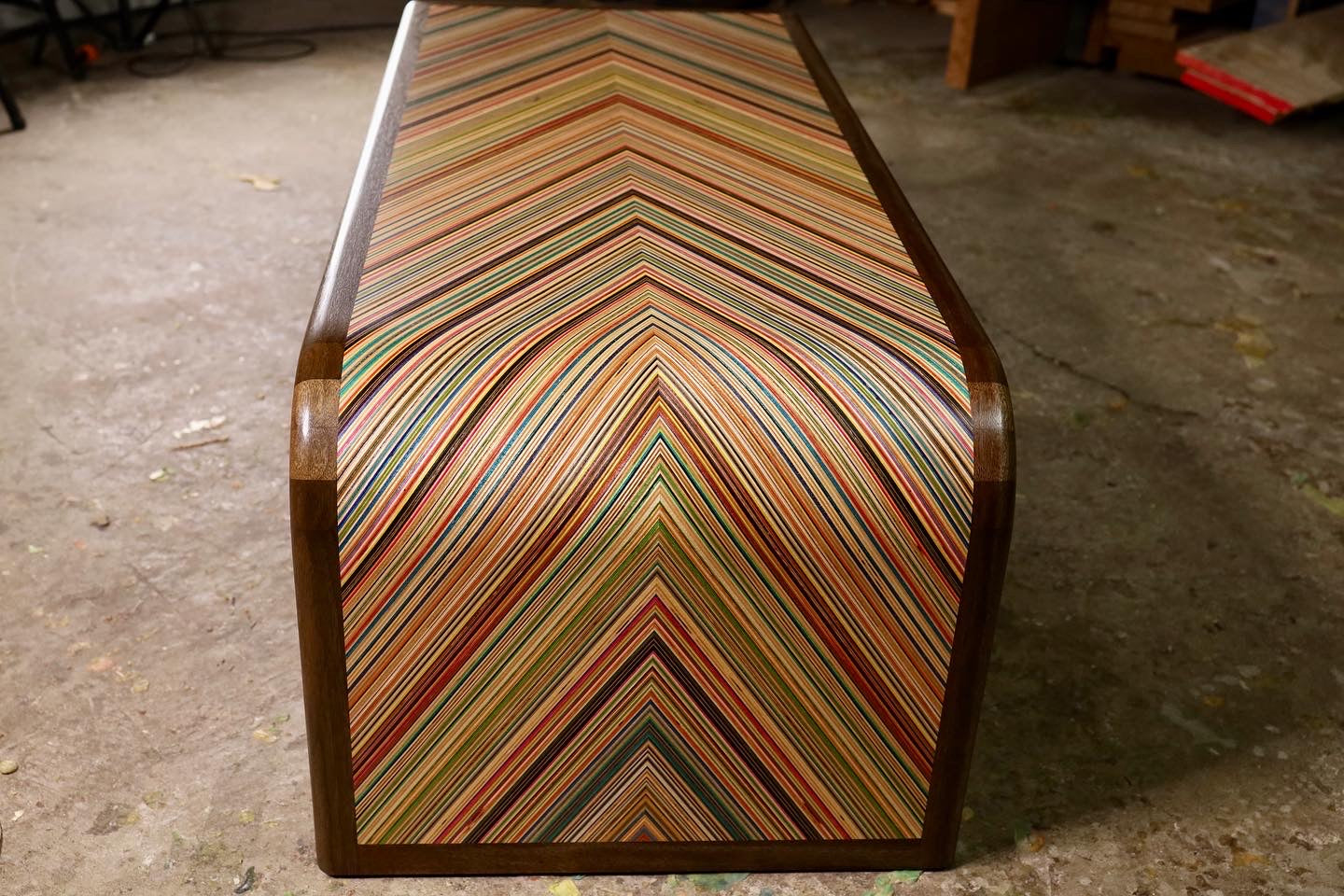 'R5' COFFEE TABLE