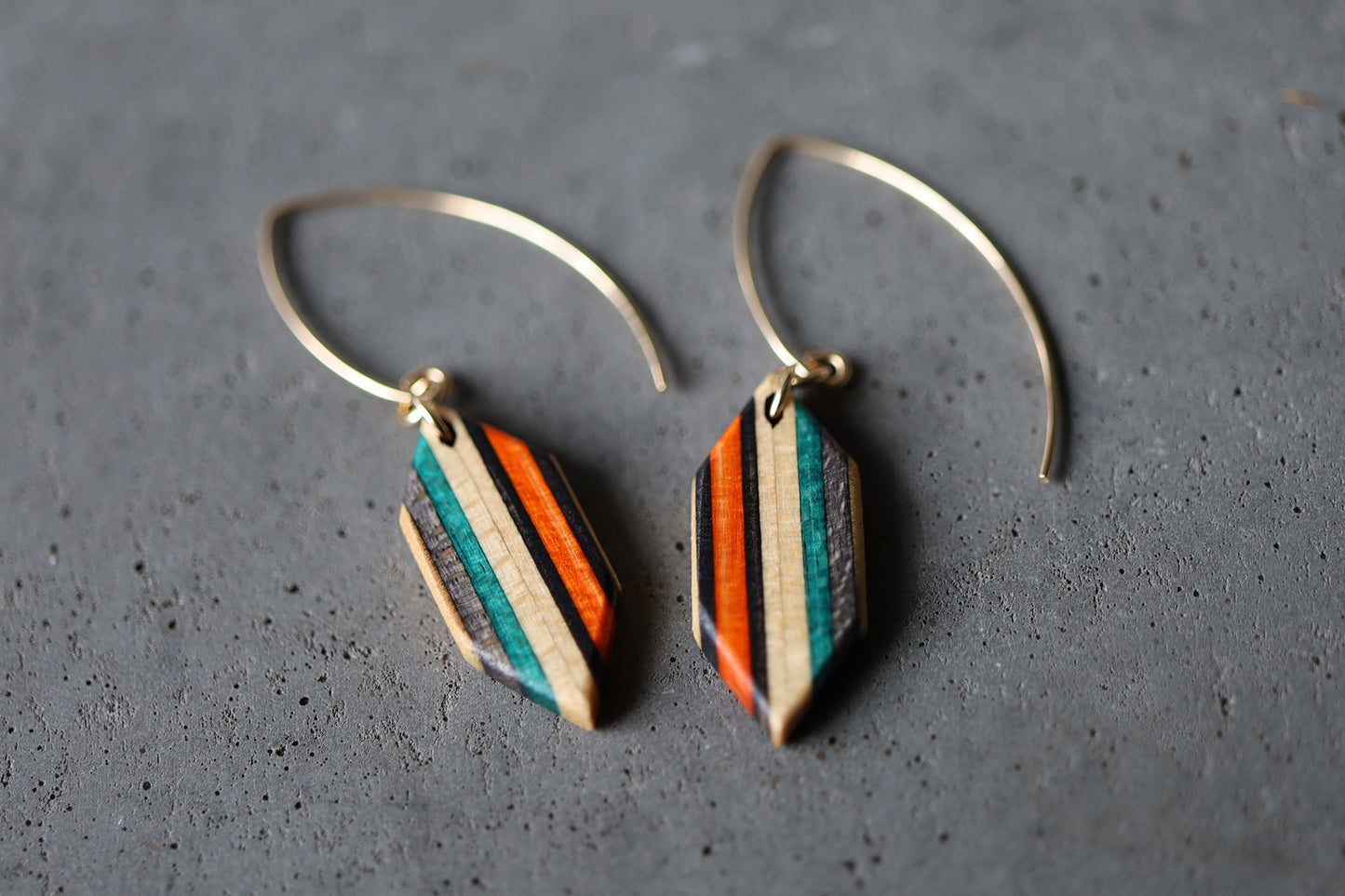 HEXALONG DANGLE EARRINGS