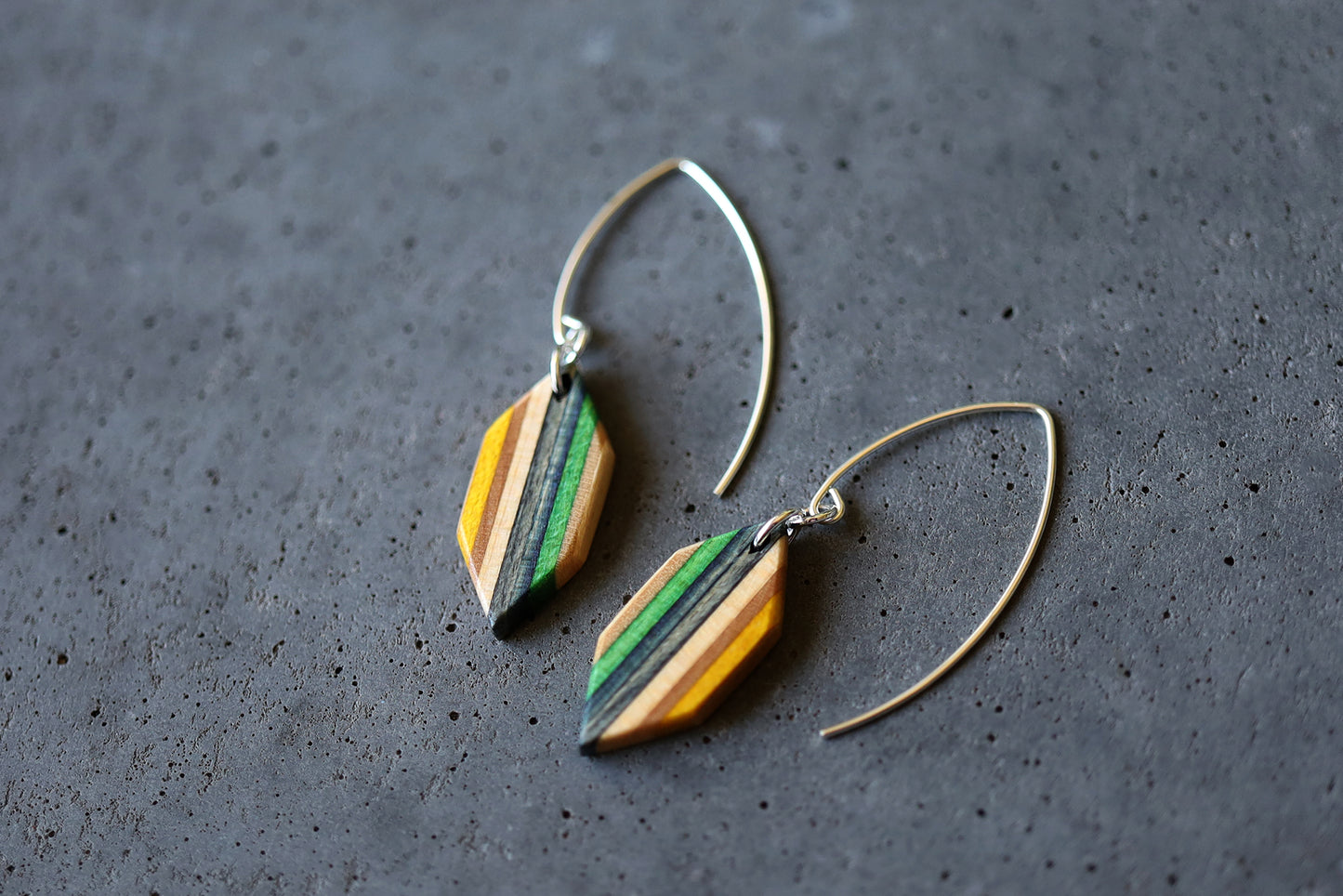 HEXALONG DANGLE EARRINGS