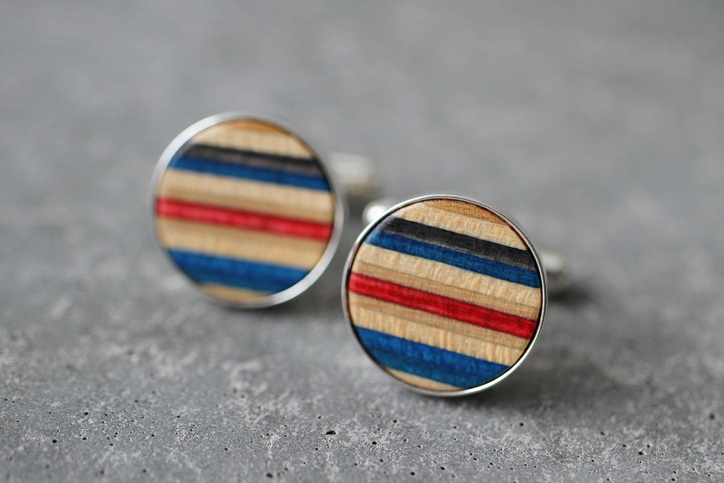 SKATEBOARD CUFFLINKS