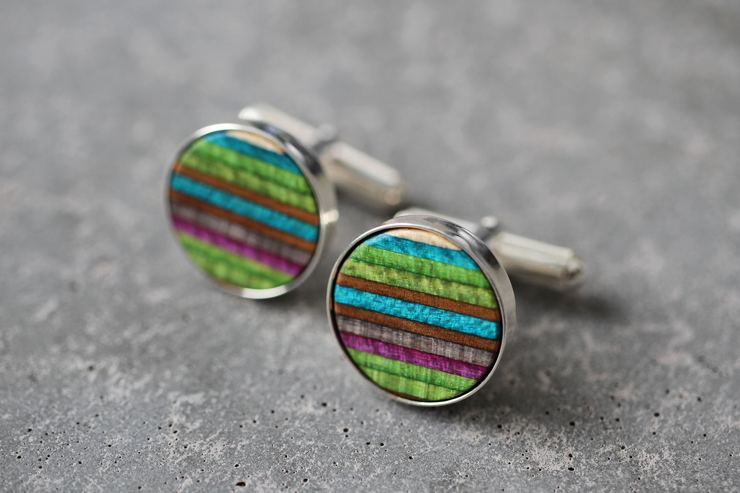 SKATEBOARD CUFFLINKS