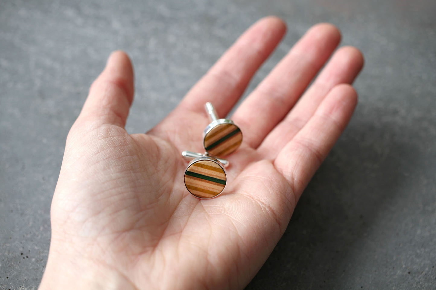 SKATEBOARD CUFFLINKS