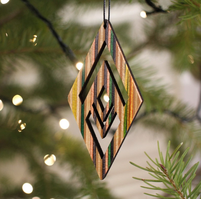 SKATEBOARD ORNAMENTS