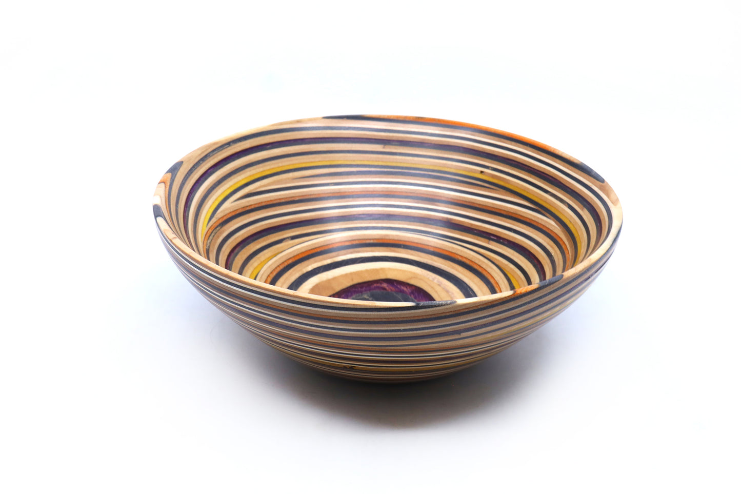 'WAVE' SKATEBOARD BOWL