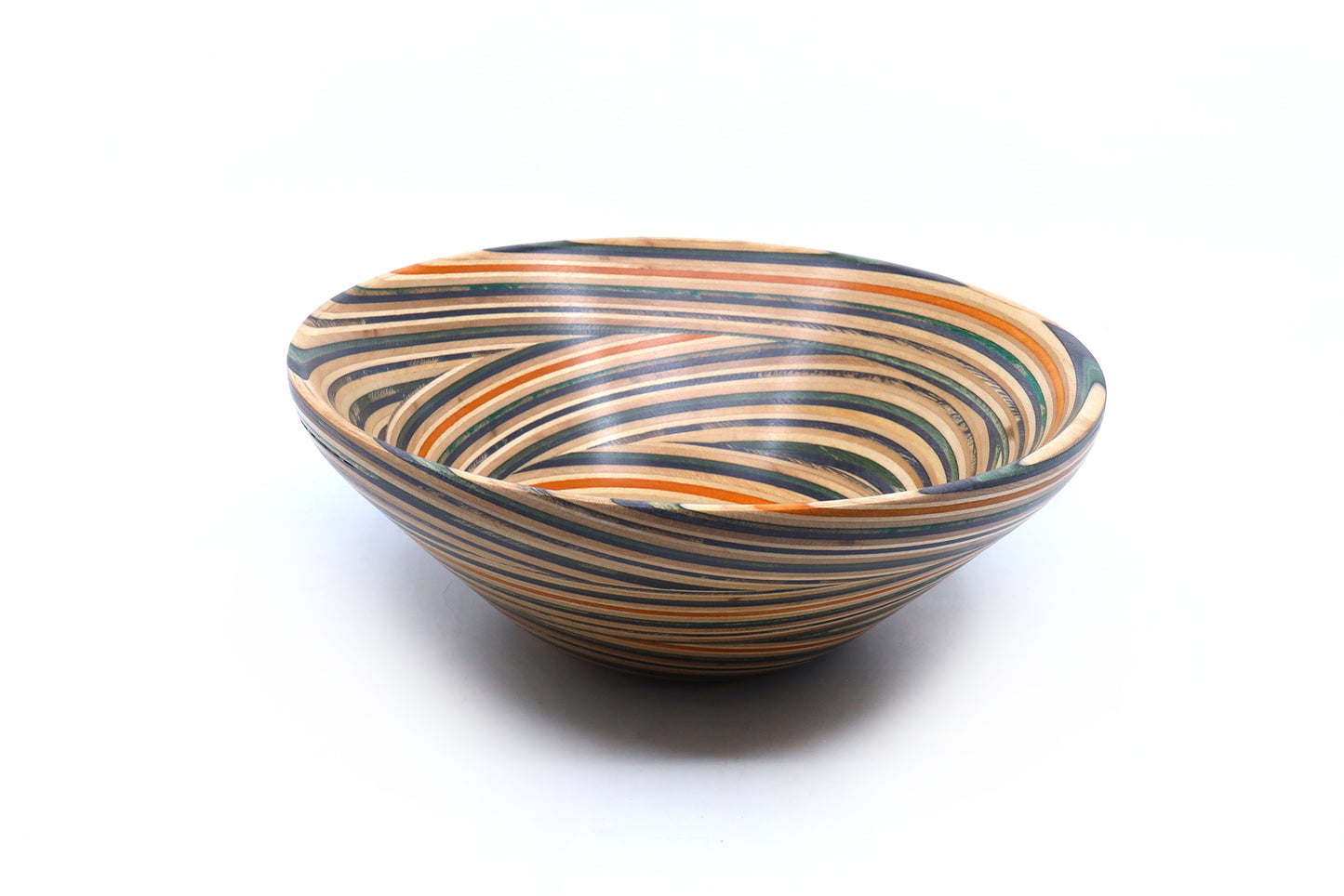 'WAVE' SKATEBOARD BOWL