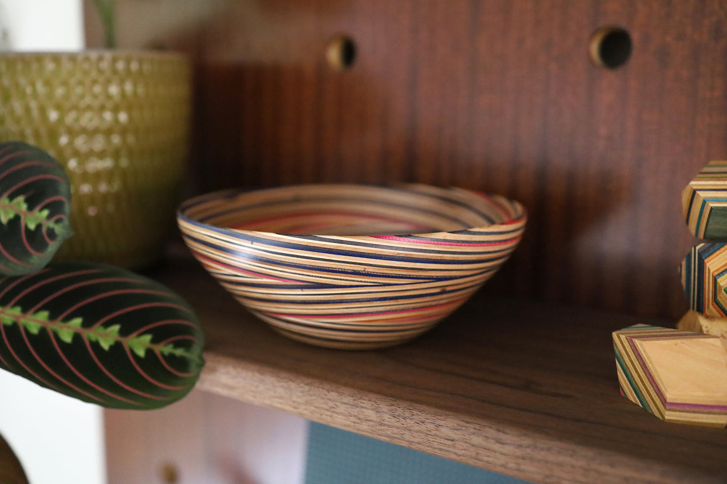 'WAVE' SKATEBOARD BOWL