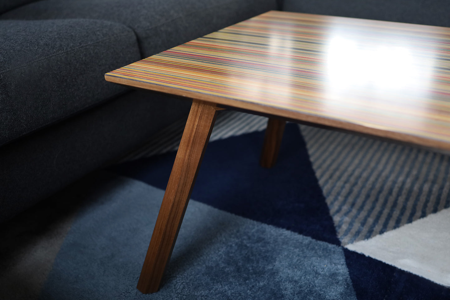 'XY' COFFEE TABLE
