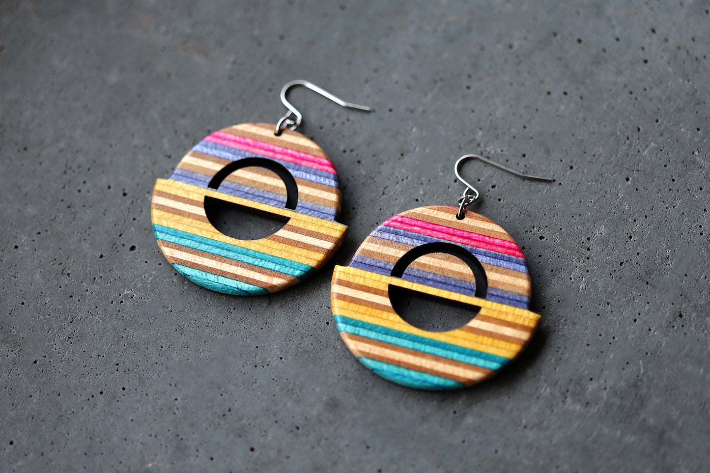 'ROUNDBOIS' DANGLE EARRINGS