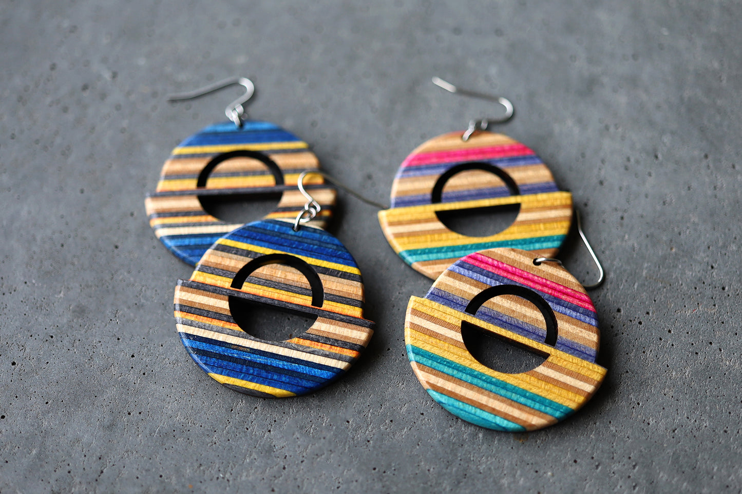 'ROUNDBOIS' DANGLE EARRINGS