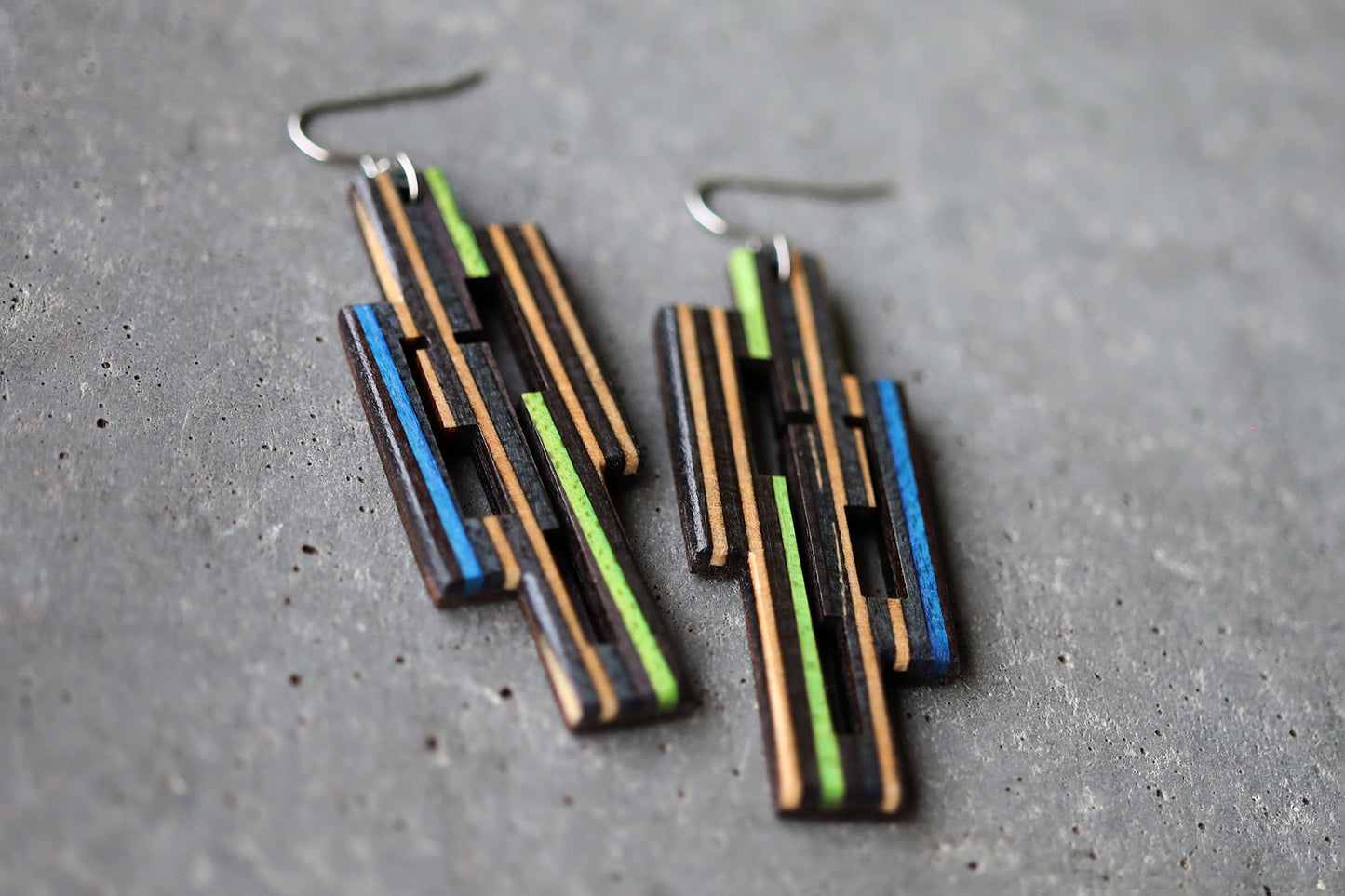 'ENNIS' DANGLE EARRINGS