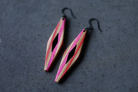 RHOMBUS DANGLE EARRINGS