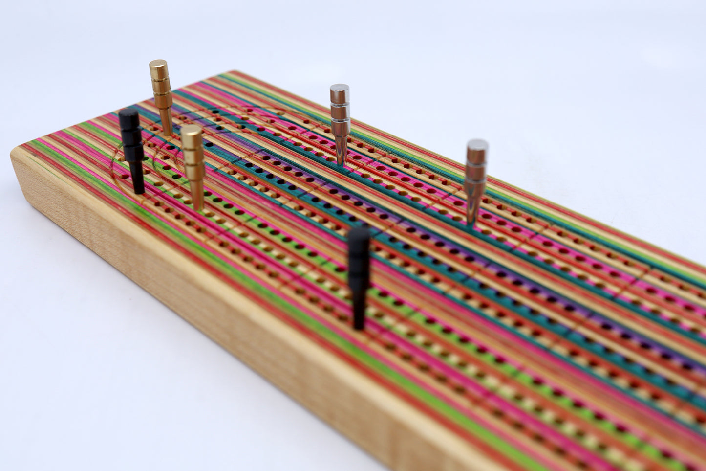 SKATEBOARD CRIBBAGE BOARD