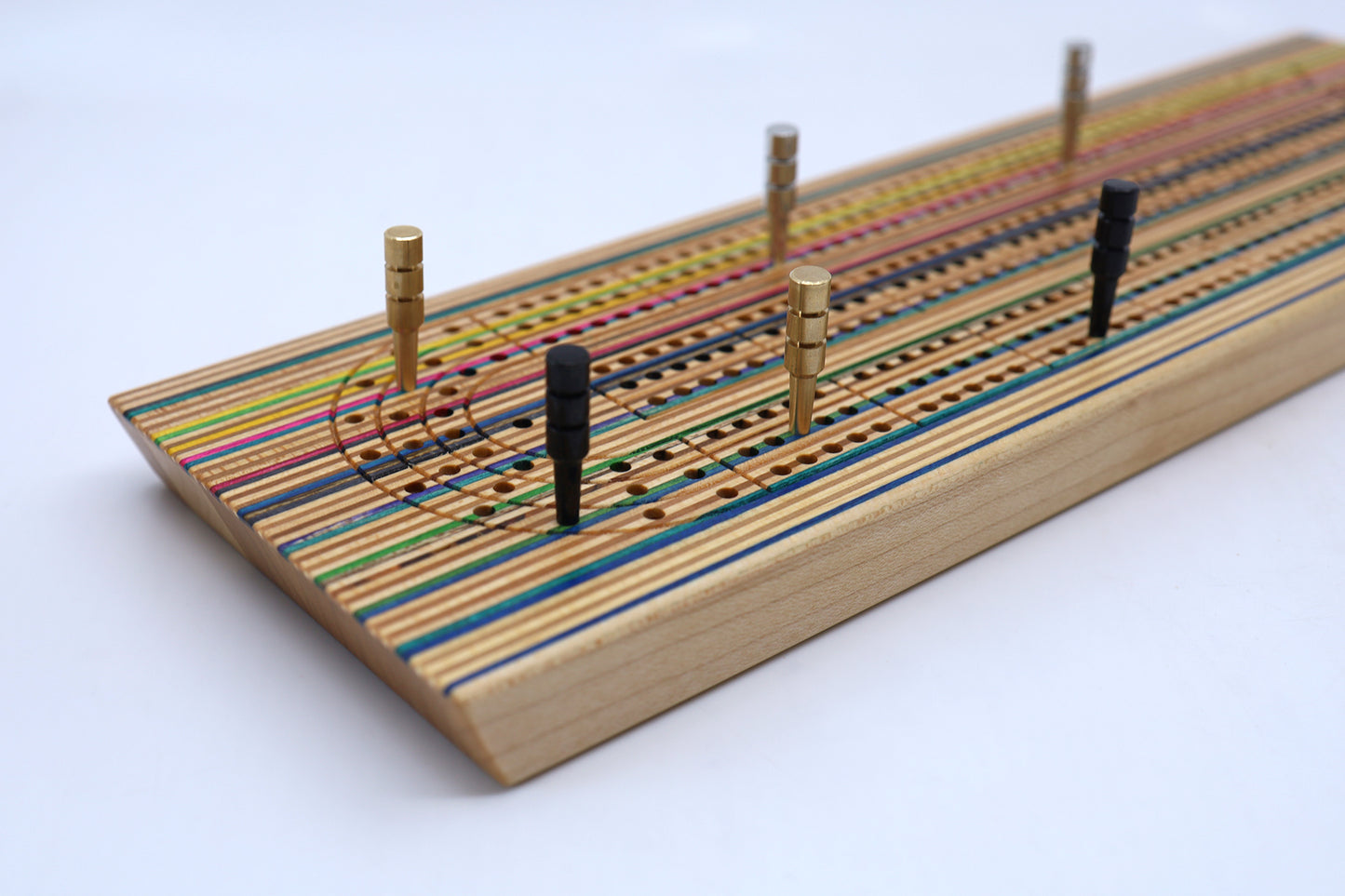 SKATEBOARD CRIBBAGE BOARD