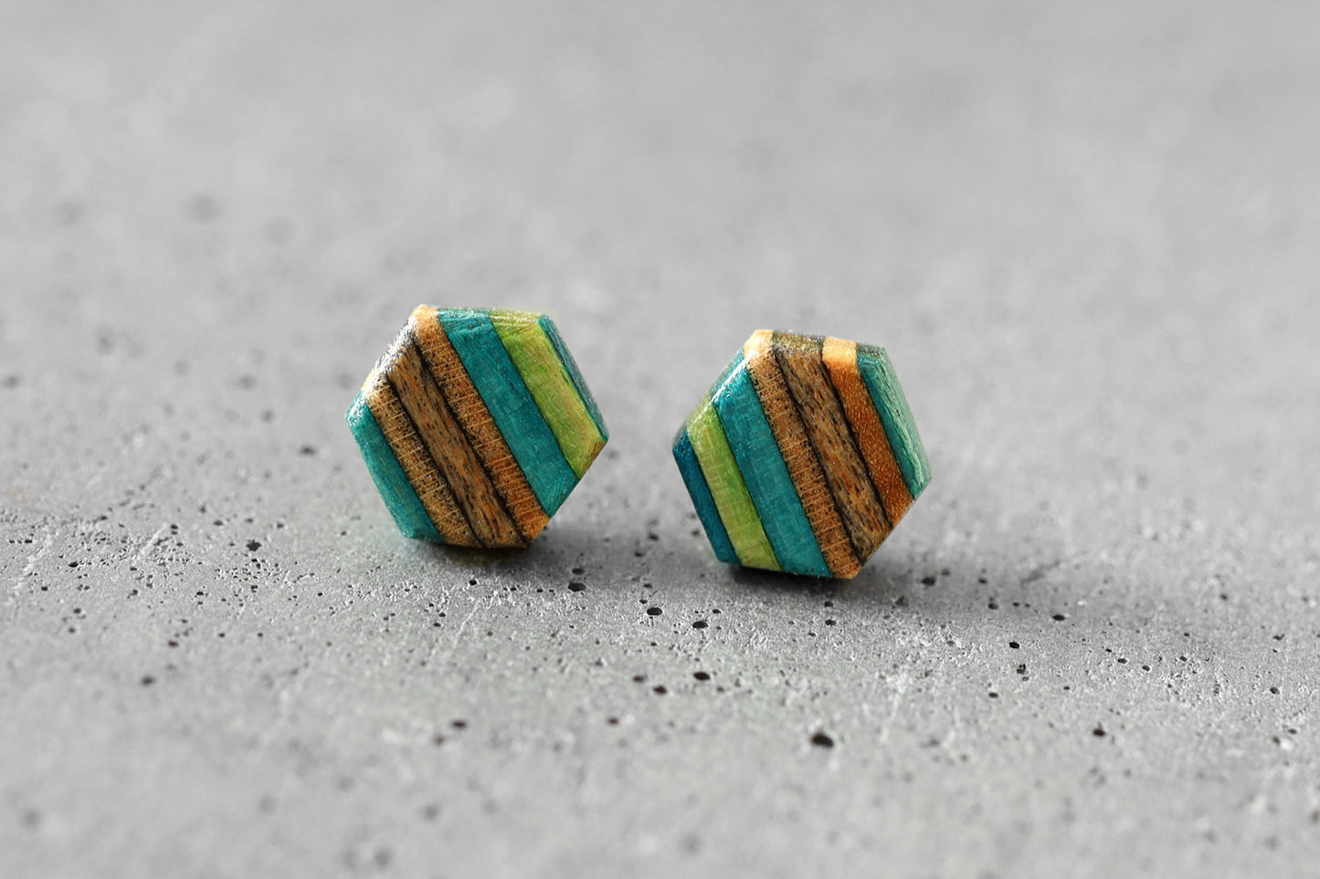 HEXAGON STUD EARRINGS