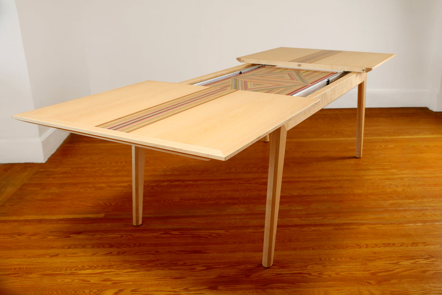 ‘XXYY' DINING TABLE