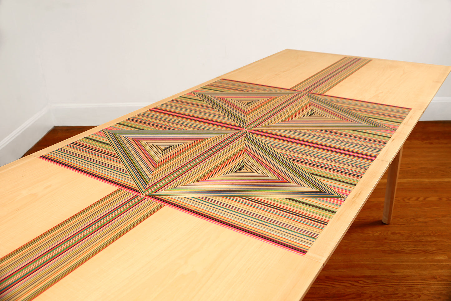 ‘XXYY' DINING TABLE
