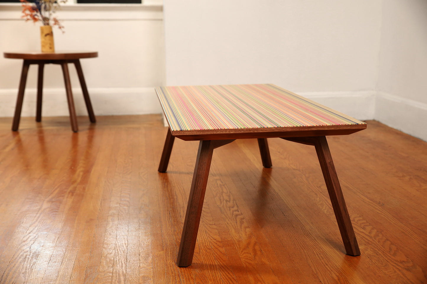 'XY' COFFEE TABLE