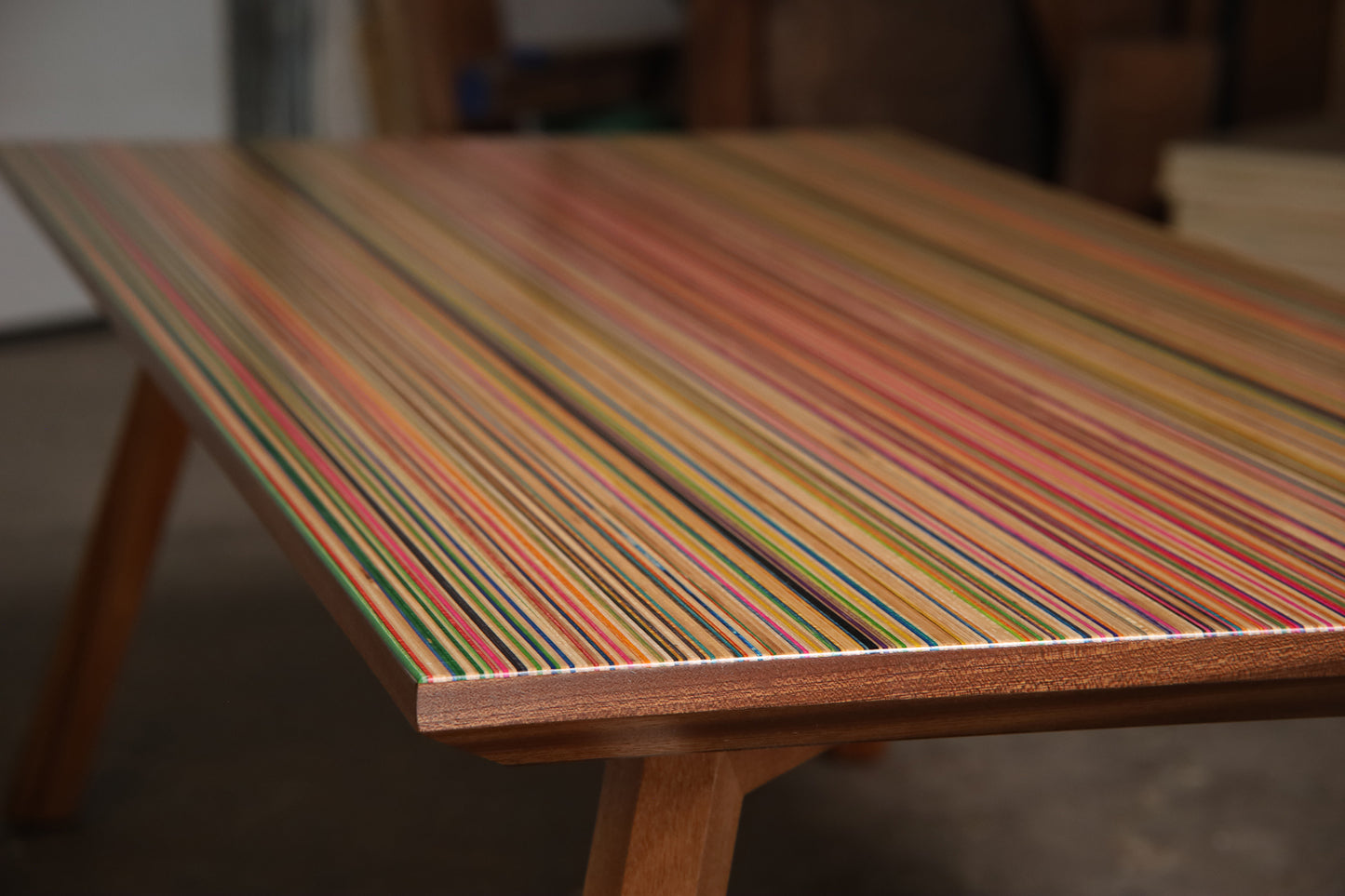 'XY' COFFEE TABLE