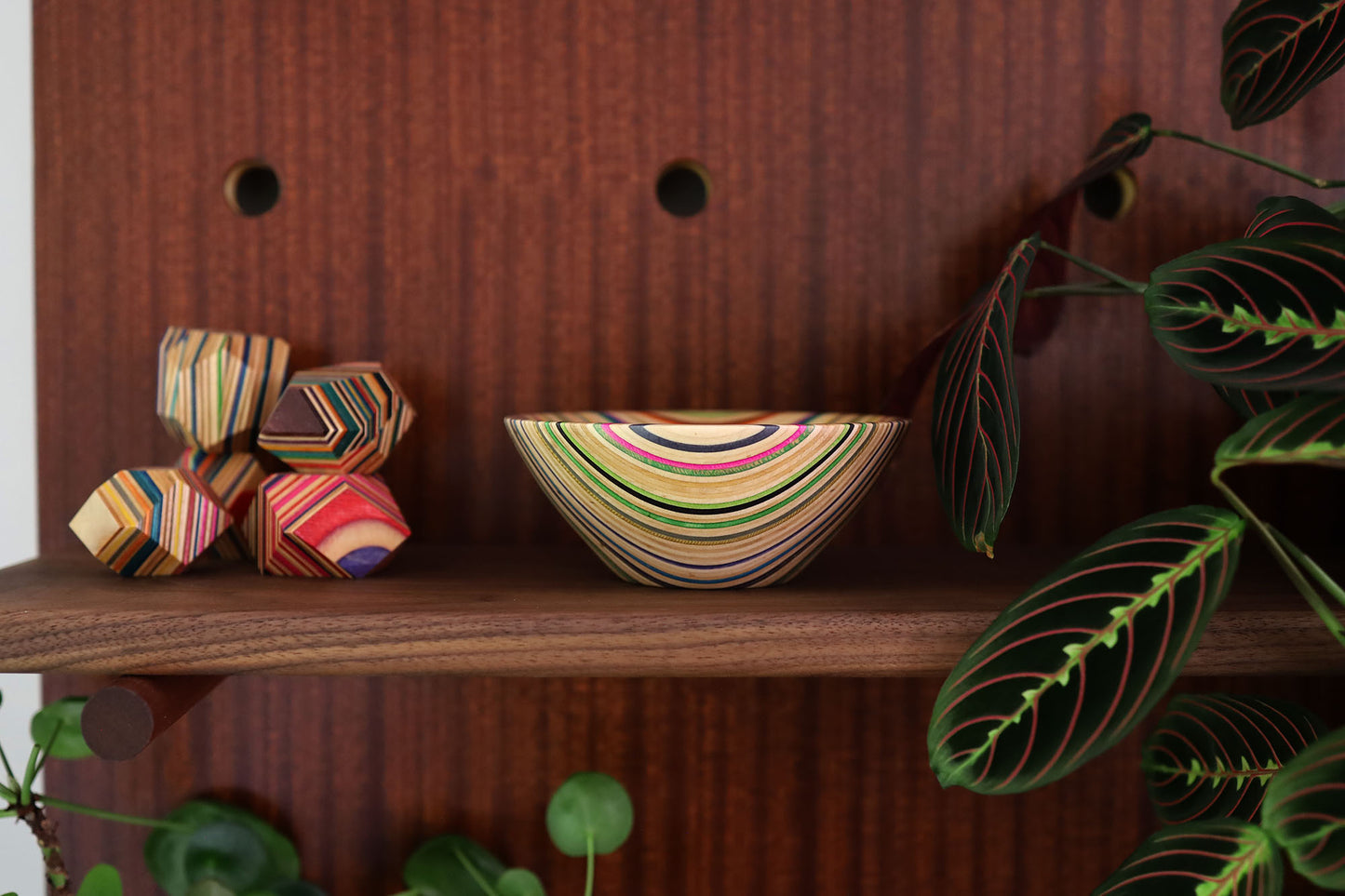 SMALL SKATEBOARD ART BOWL